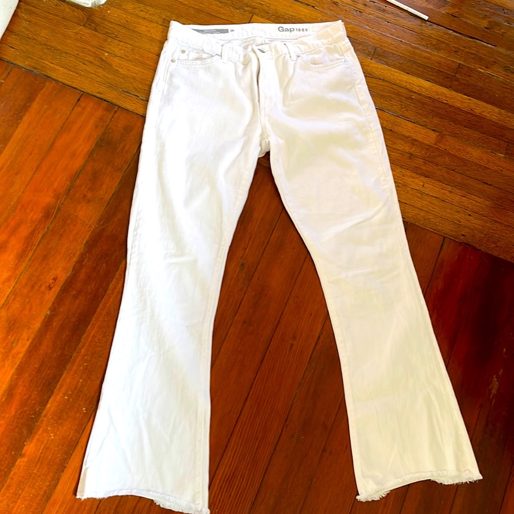 Gap white denim jeans Original Summer Flare size 28R